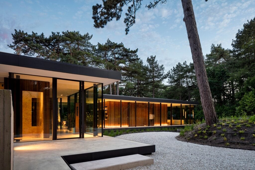 Jongens-van-Oranje-Villa-tuin-5